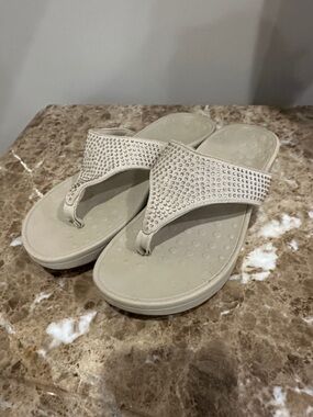 Vionic Beige Rhinestone Thong Sandals